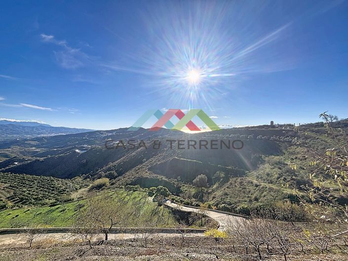 Image No.43-3 Bed Land for sale
