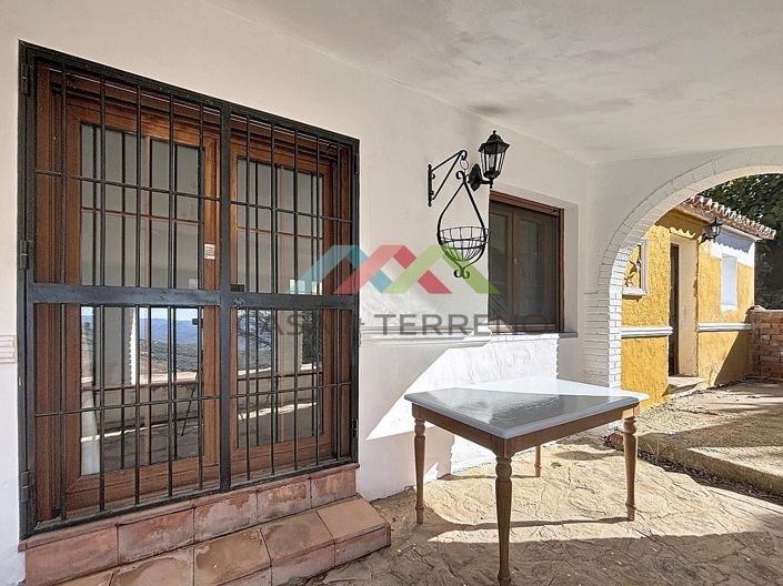 Image No.7-Villa de 4 chambres à vendre à Periana