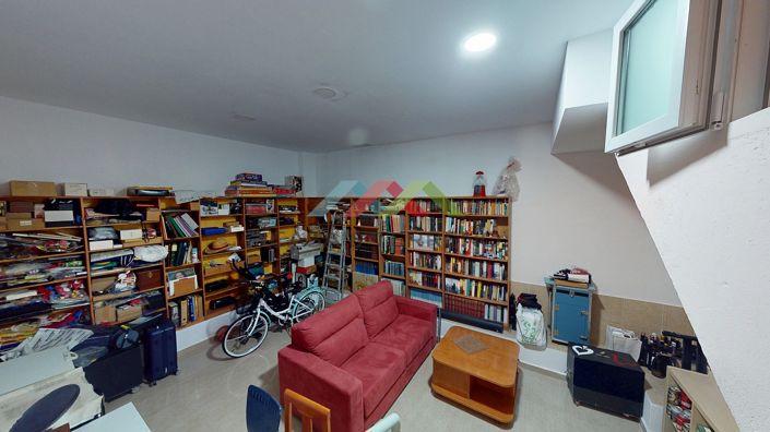 Image No.22-3 Bed Townhouse for sale