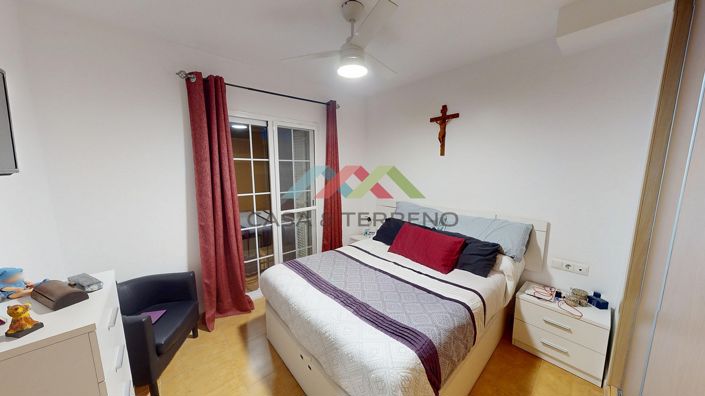 Image No.28-3 Bed Townhouse for sale