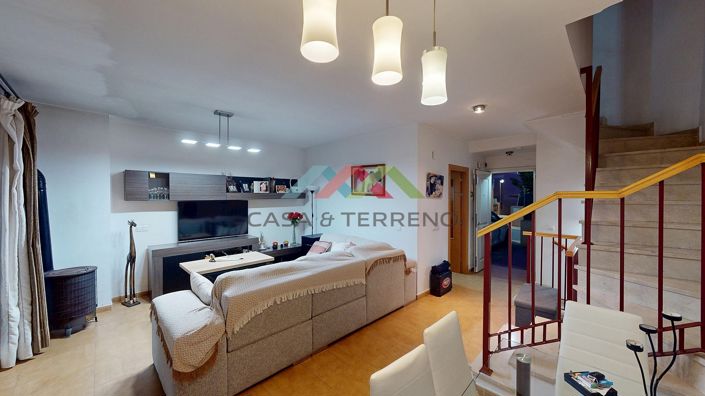 Image No.6-3 Bed Townhouse for sale