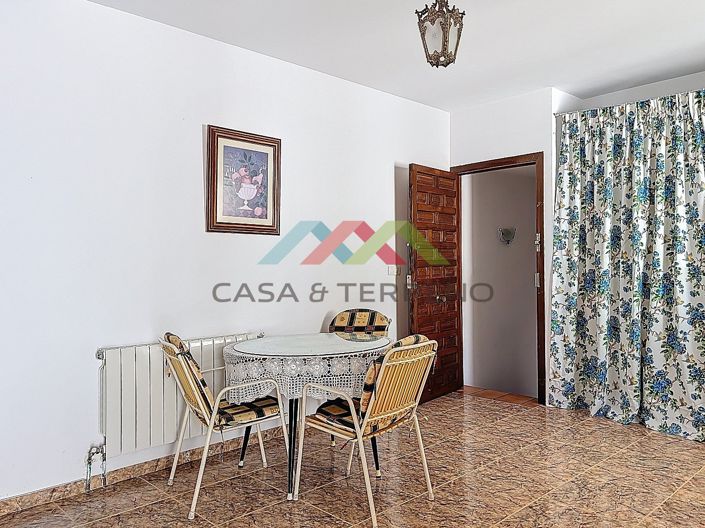 Image No.21-4 Bed Townhouse for sale