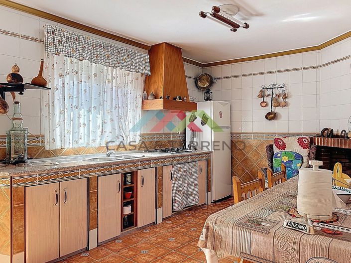Image No.7-4 Bed Townhouse for sale