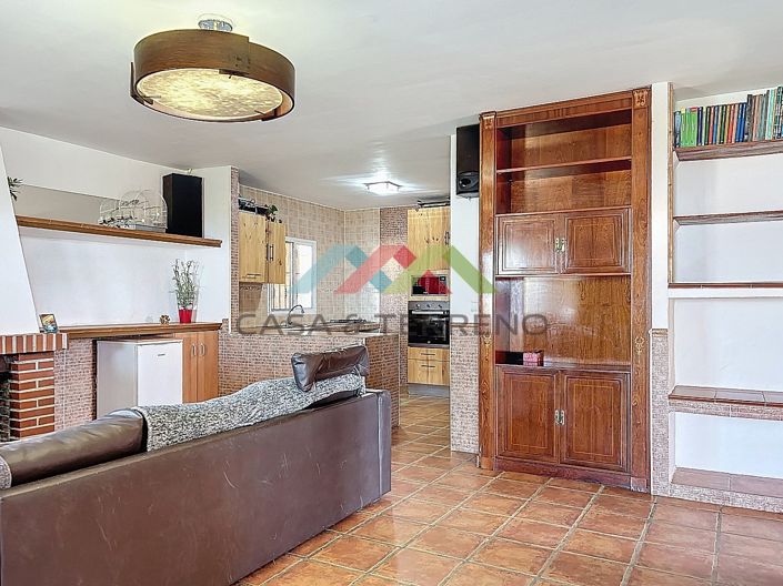 Image No.6-3 Bed Country House for sale