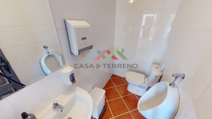Image No.18-7 Bed Villa for sale