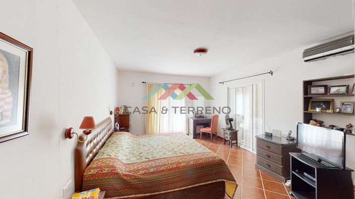 Image No.22-7 Bed Villa for sale