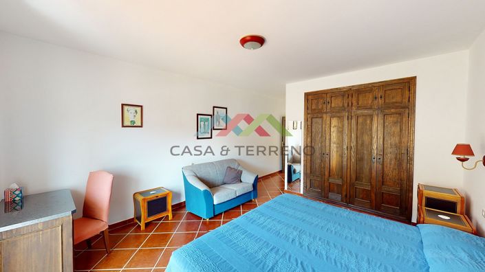Image No.37-7 Bed Villa for sale