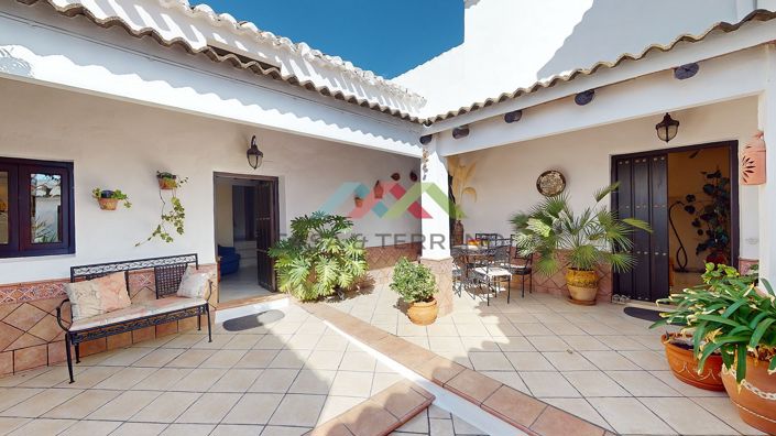 Image No.27-Villa de 6 chambres à vendre à Iznájar
