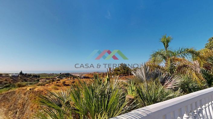 Image No.3-4 Bed Villa for sale