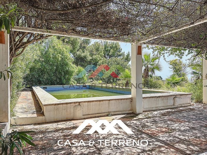 Image No.3-Villa de 4 chambres à vendre à Nerja