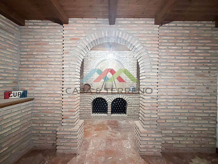 Image No.11-6 Bed Villa for sale