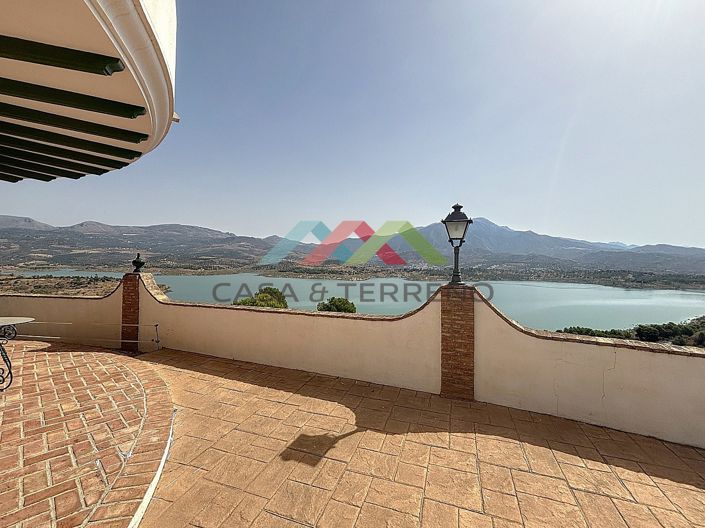 Image No.3-6 Bed Villa for sale