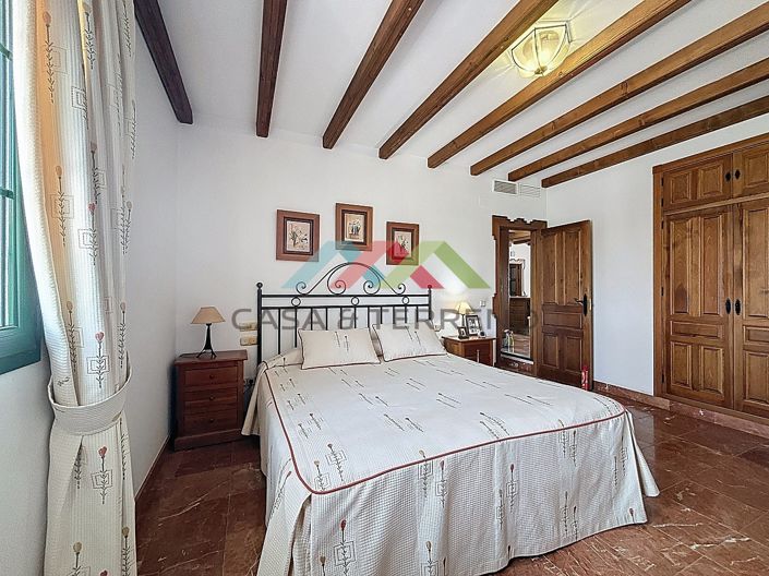 Image No.32-6 Bed Villa for sale
