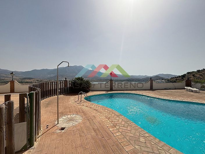 Image No.4-6 Bed Villa for sale