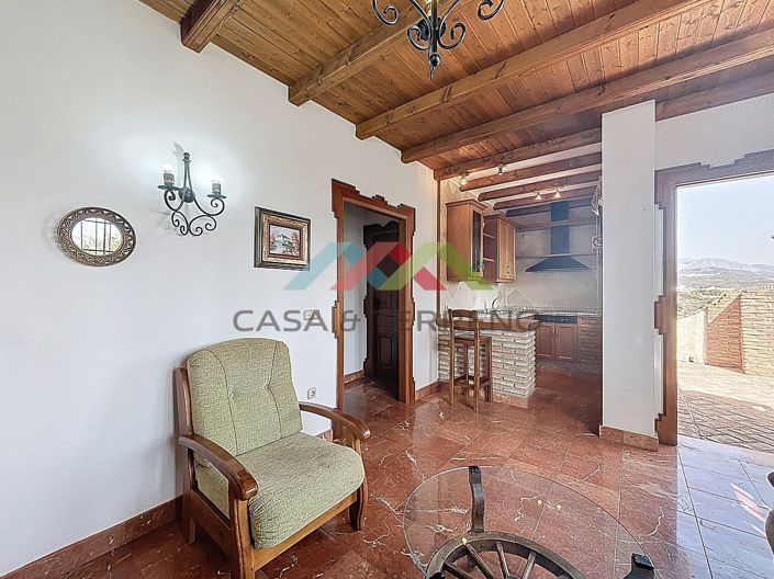 Image No.40-6 Bed Villa for sale