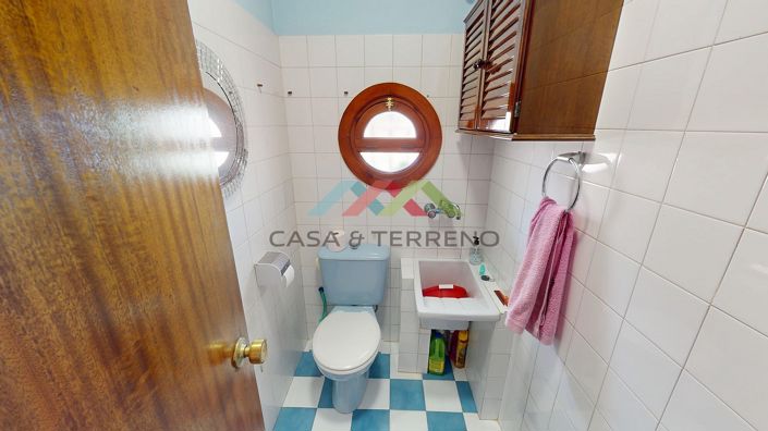 Image No.12-4 Bed Villa for sale