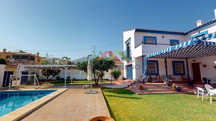 Image No.2-4 Bed Villa for sale