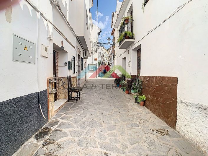 Image No.28-2 Bed Villa for sale