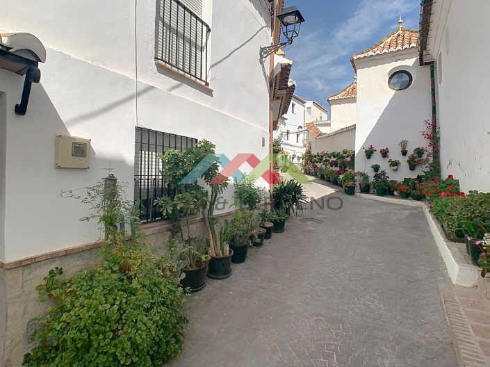 Image No.30-2 Bed Villa for sale