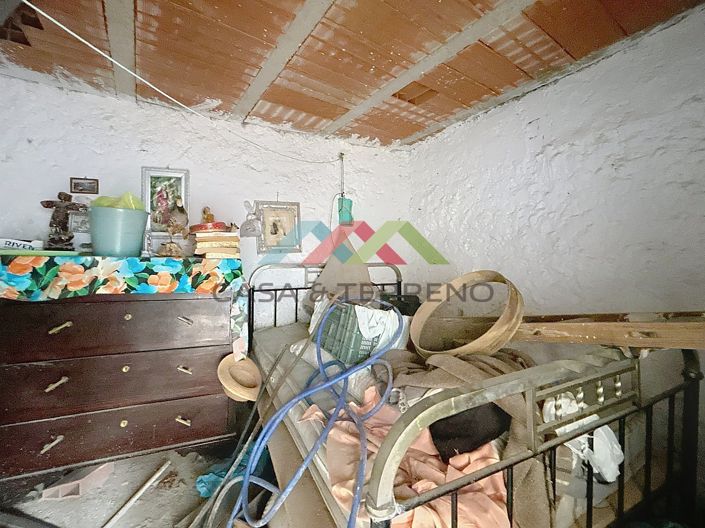 Image No.21-3 Bed Townhouse for sale