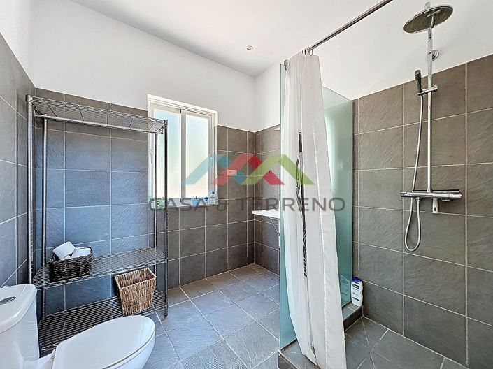 Image No.25-7 Bed Villa for sale