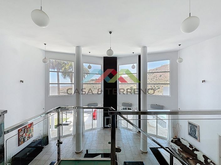 Image No.27-7 Bed Villa for sale