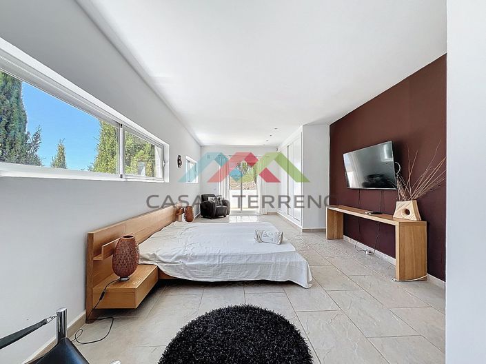 Image No.29-7 Bed Villa for sale