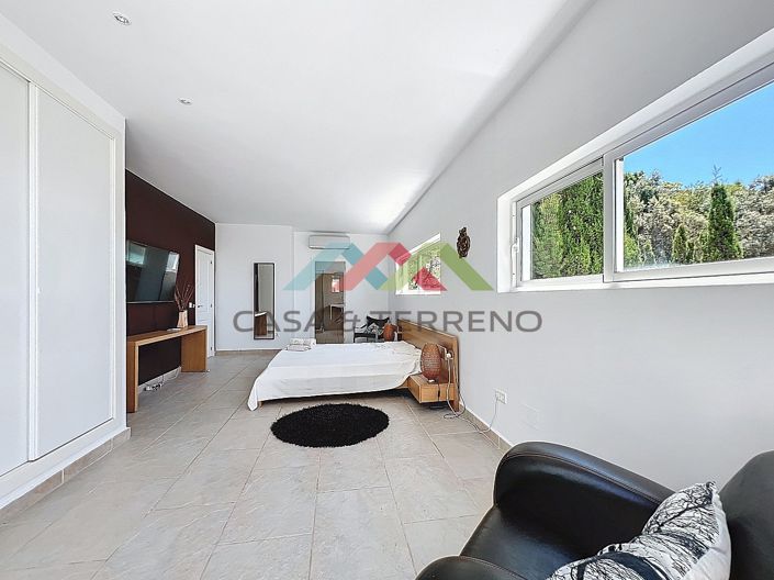 Image No.33-7 Bed Villa for sale