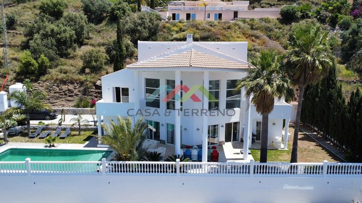 Image No.50-7 Bed Villa for sale