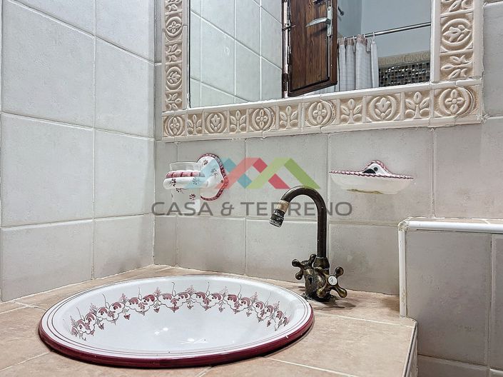 Image No.21-3 Bed Villa for sale