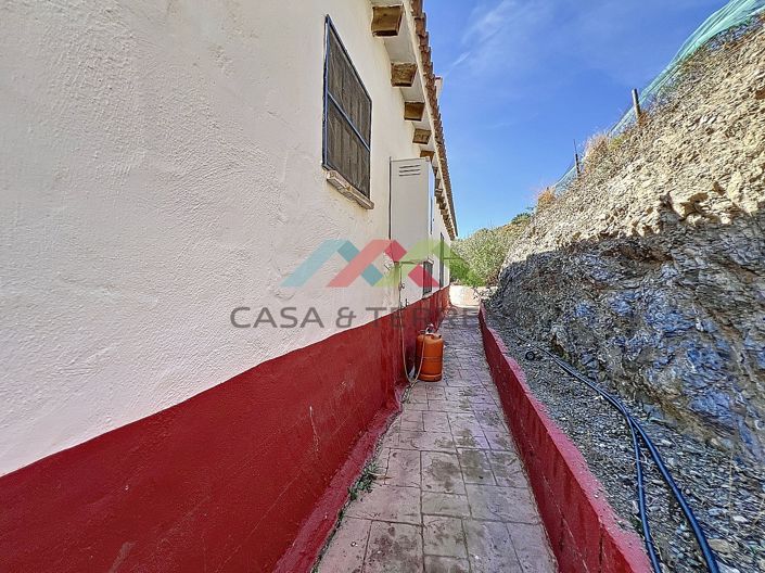 Image No.40-3 Bed Villa for sale