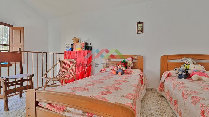 Image No.11-4 Bed Villa for sale