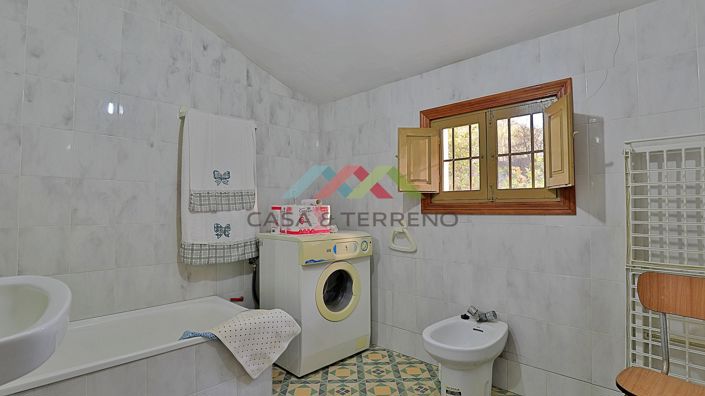 Image No.6-4 Bed Villa for sale