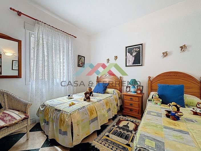 Image No.15-5 Bed Villa for sale