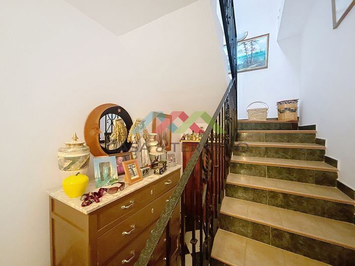 Image No.23-5 Bed Villa for sale