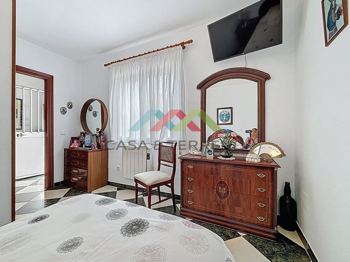 Image No.28-5 Bed Villa for sale