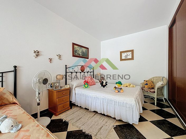 Image No.35-5 Bed Villa for sale
