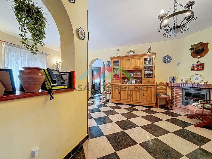 Image No.4-5 Bed Villa for sale