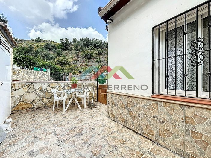 Image No.44-5 Bed Villa for sale