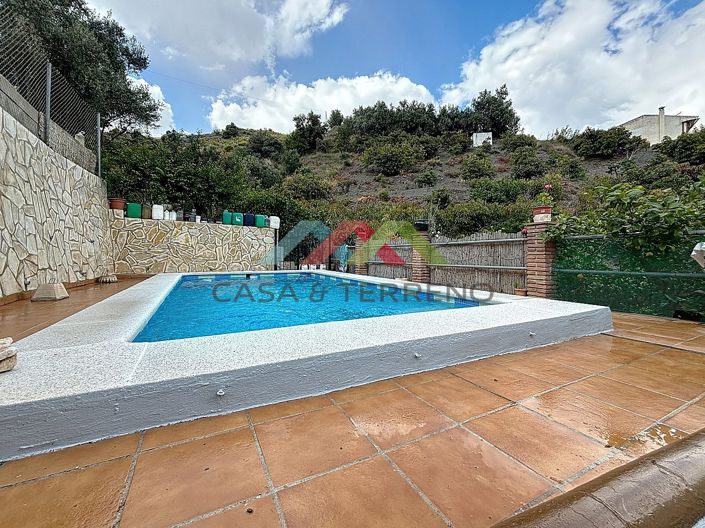 Image No.47-5 Bed Villa for sale