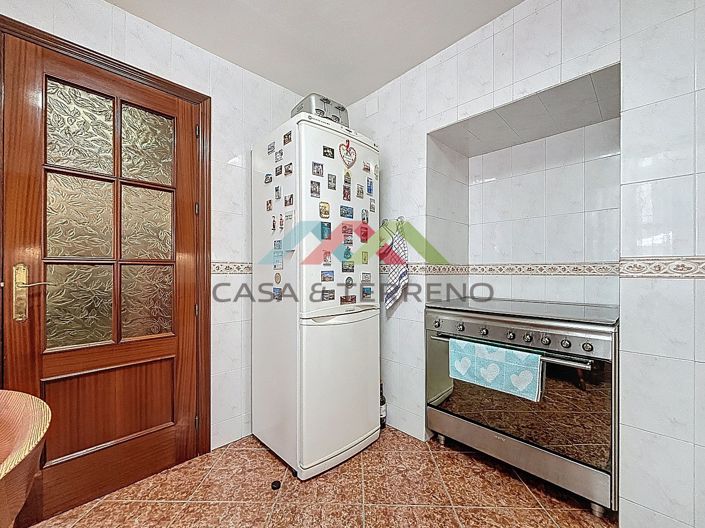 Image No.10-5 Bed Villa for sale