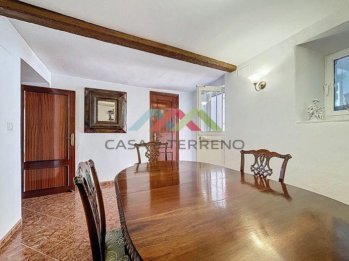 Image No.17-5 Bed Villa for sale