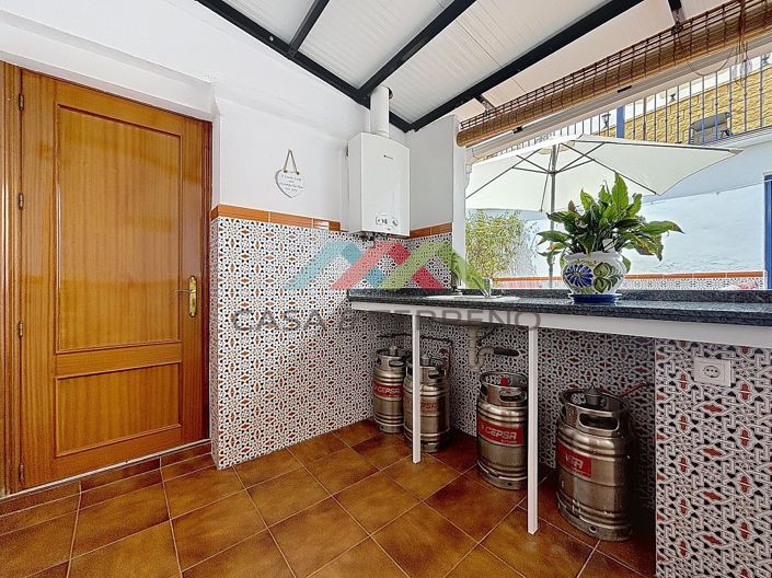 Image No.19-5 Bed Villa for sale