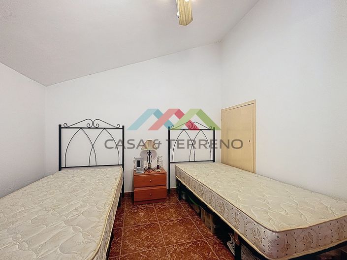 Image No.30-5 Bed Villa for sale