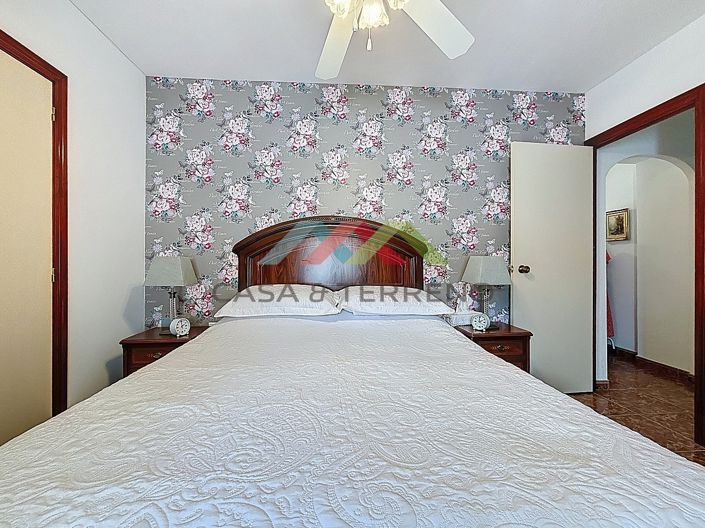 Image No.36-5 Bed Villa for sale