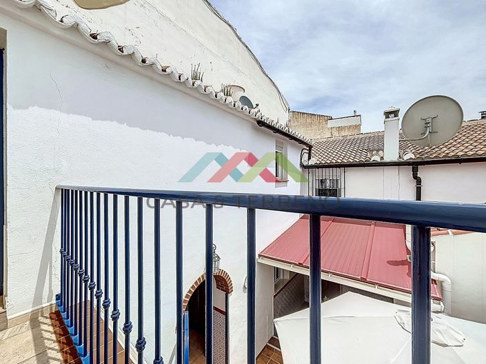Image No.50-5 Bed Villa for sale