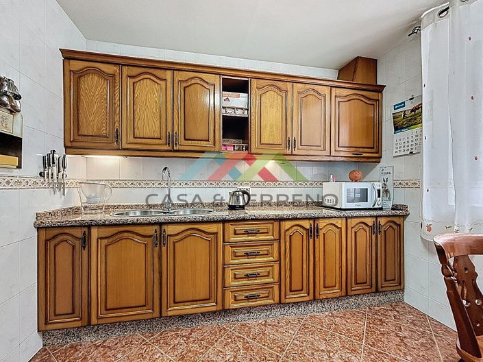 Image No.8-5 Bed Villa for sale