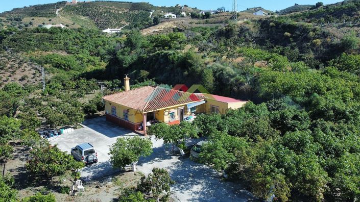 Image No.3-Villa de 3 chambres à vendre à Vélez-Málaga