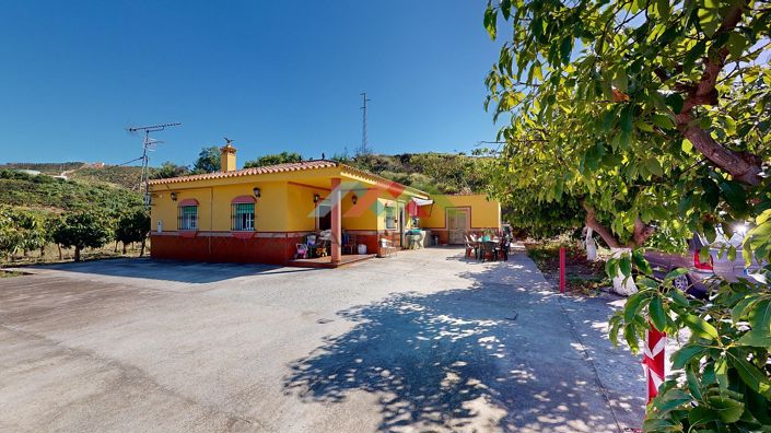 Image No.4-Villa de 3 chambres à vendre à Vélez-Málaga