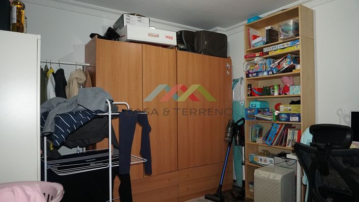 Image No.17-4 Bed Townhouse for sale